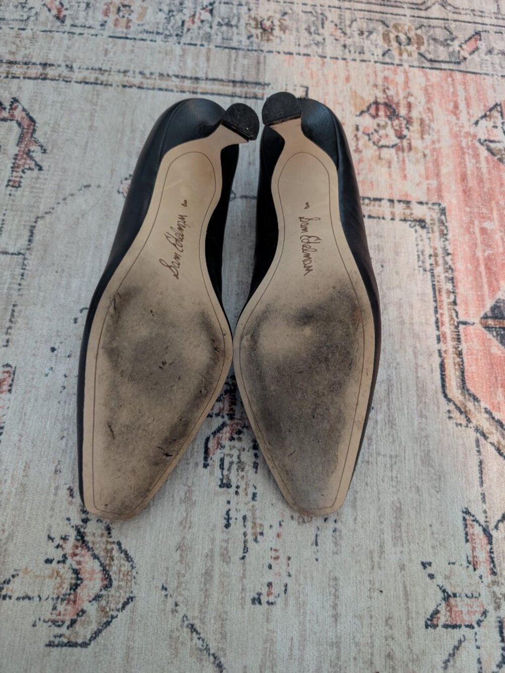 Sam Edelman Signature Collection Ria Pump - Picture 4 of 5